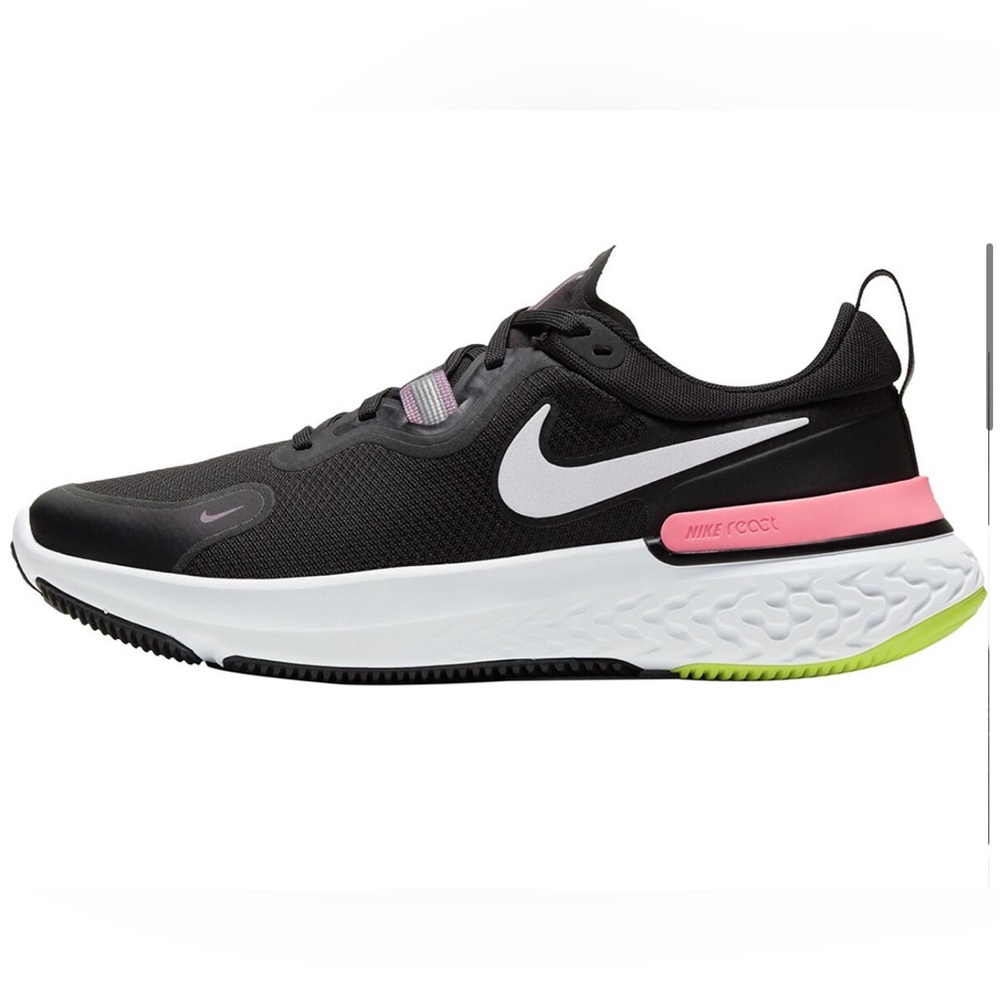 Nike Women's React running shoe
